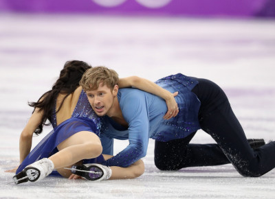 Madison Chock and Evan Bates of the U.S. fal Madison Chock and Evan Bates of the U.S. fal