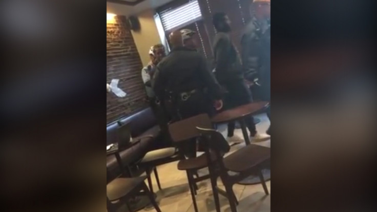 two-black-men-arrested-in-starbucks-for-not-making-an-order two-black-men-arrested-in-starbucks-for-not-making-an-order