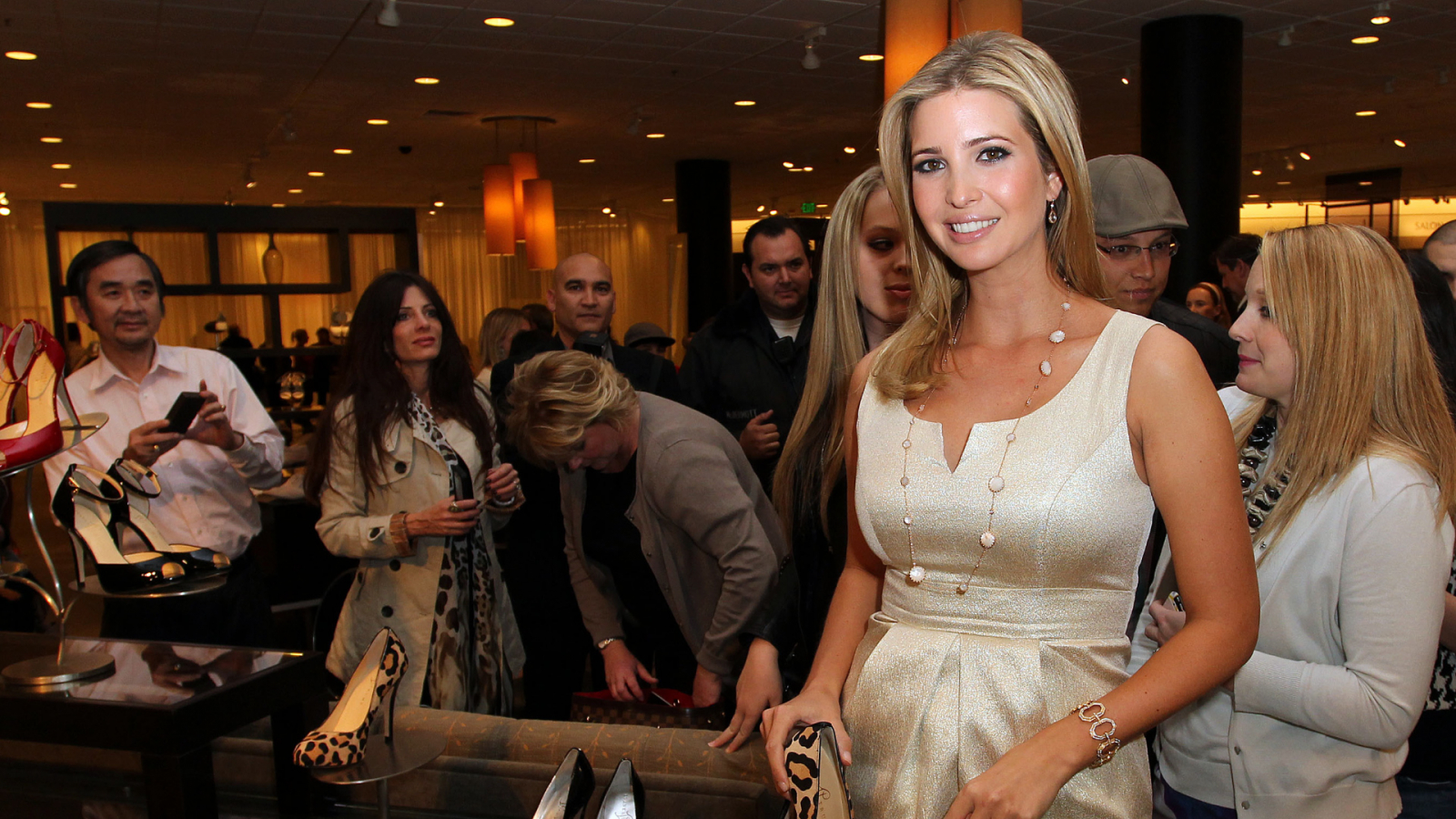 Ivanka Trump's clothing company changes strategy to beat retail slump ...