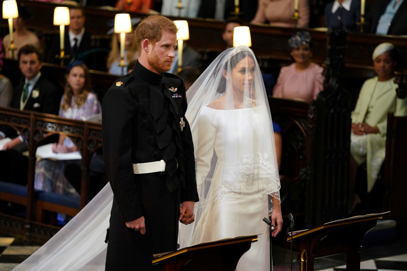 Prince Harry, le mariage de Meghan Markle était un «conte de fées», déclare un membre de la chorale