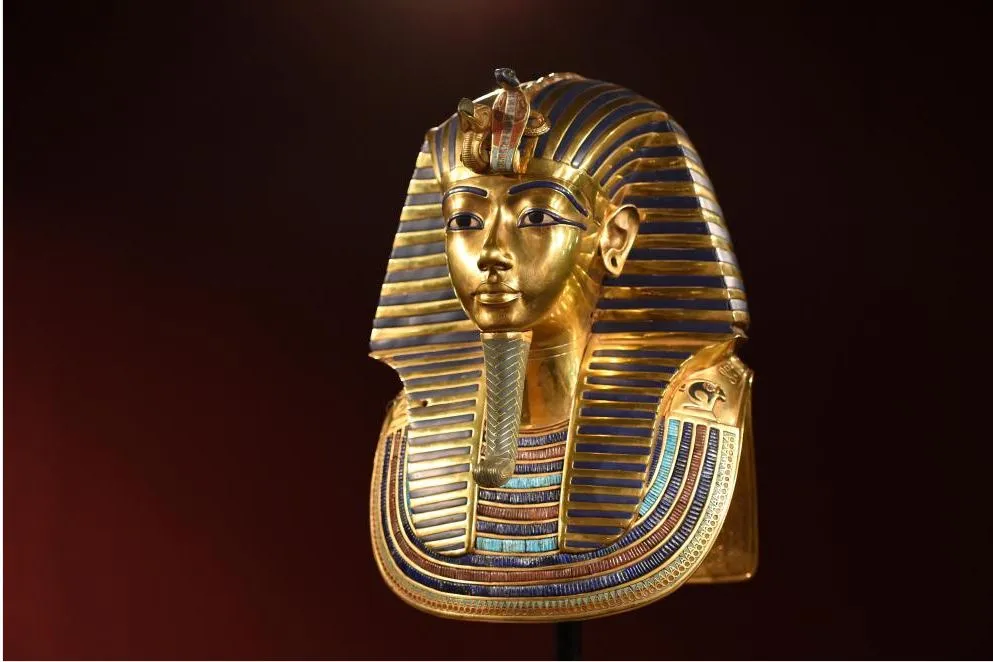 Egyptian King Tut's dagger may have come from outer space, claim archaeologists - Vimarsana News