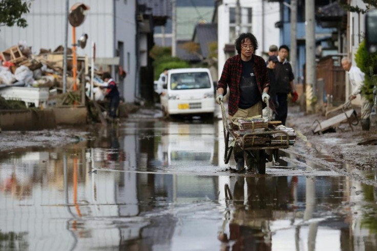 Japan typhoon Hagibis rescue efforts