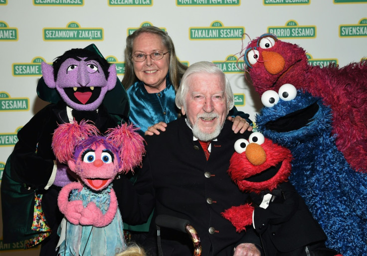'Sesame Street' puppeteer dies