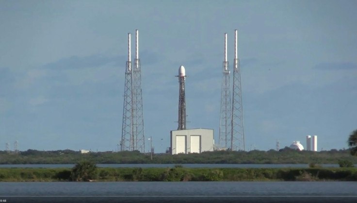 SpaceX launch third batch of 60 mini-satellites