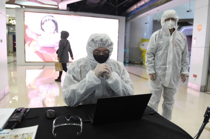 Beijing ramps up crowd control
