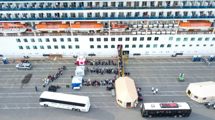 Grand Princess cruise ship