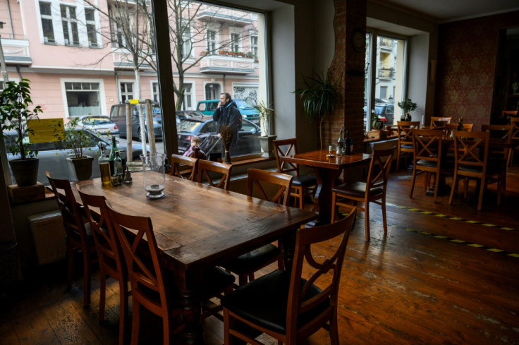 Empty restaurants as coronavirus causes panic