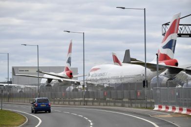 British Airways lays off 28,000 staff temporarily