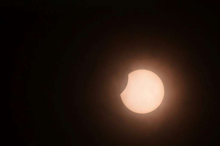 'Ring of fire' solar eclipse thrills skywatchers 