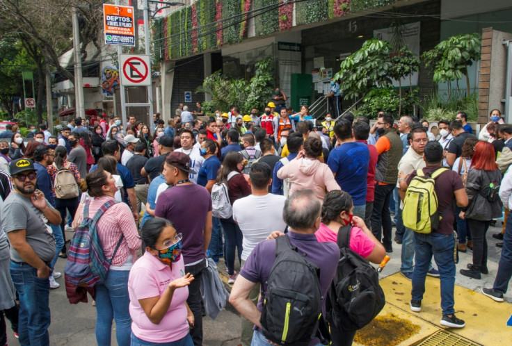 Tsunami alert in Mexico after earthquake