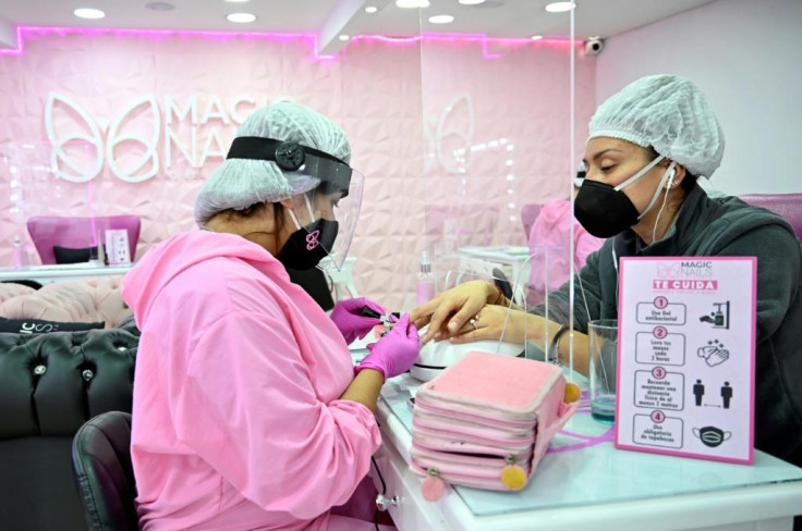 Nail salon with PPE