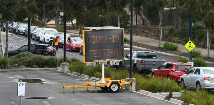 Drive-through COVID-19 testing centre in Melbourne