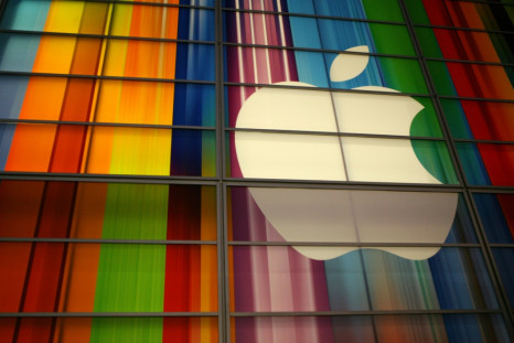 Apple becomes 1st US company to hit$2tn