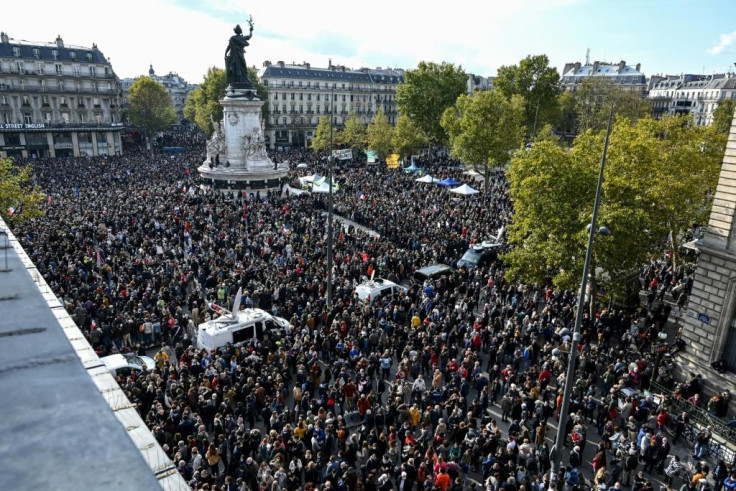 Paris Demonstration