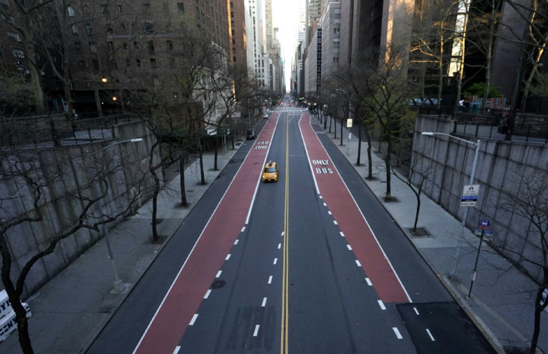 New York 's midtown wears deserted look