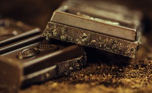 Dark Chocolate and Flavanols Dark Chocolate and Flavanols