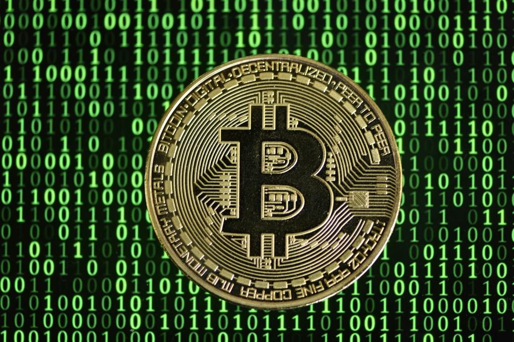 How Much Will Bitcoin Be Worth In 2021 Reddit - How much is a Bitcoin worth in your country in 2021 ... - No one can tell you whether bitcoin priced at $50,000, $60,000, or $70,000 is too much or too little, says goldstein.