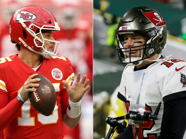 Patrick Mahomes (L) and Tom Brady 