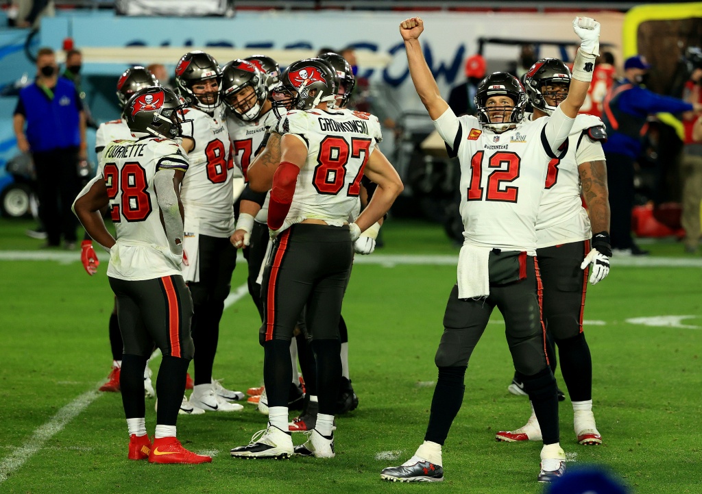 super-bowl-2021-tampa-bay-buccaneers-defeat-kansas-city-chiefs-31-9