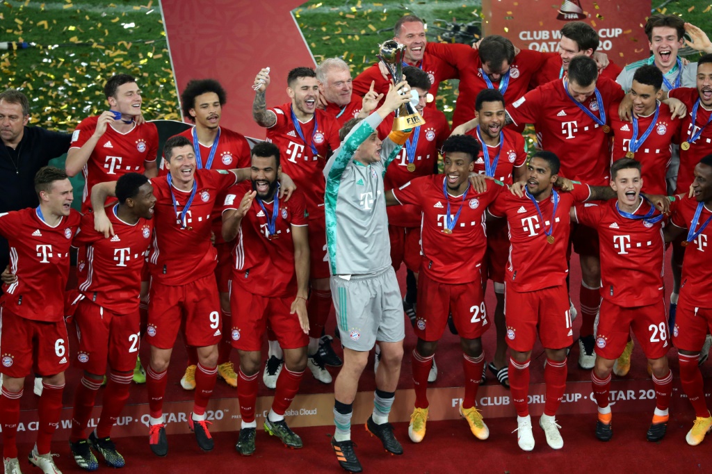 Bayern Munich wins FIFA Club World Cup trophy