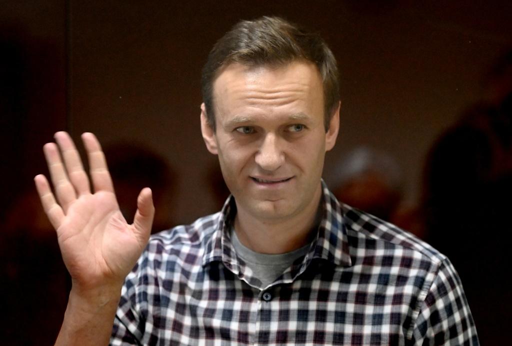 La mère d’Alexei Navalny dit qu’elle subit un chantage pour enterrer le corps de son fils en secret