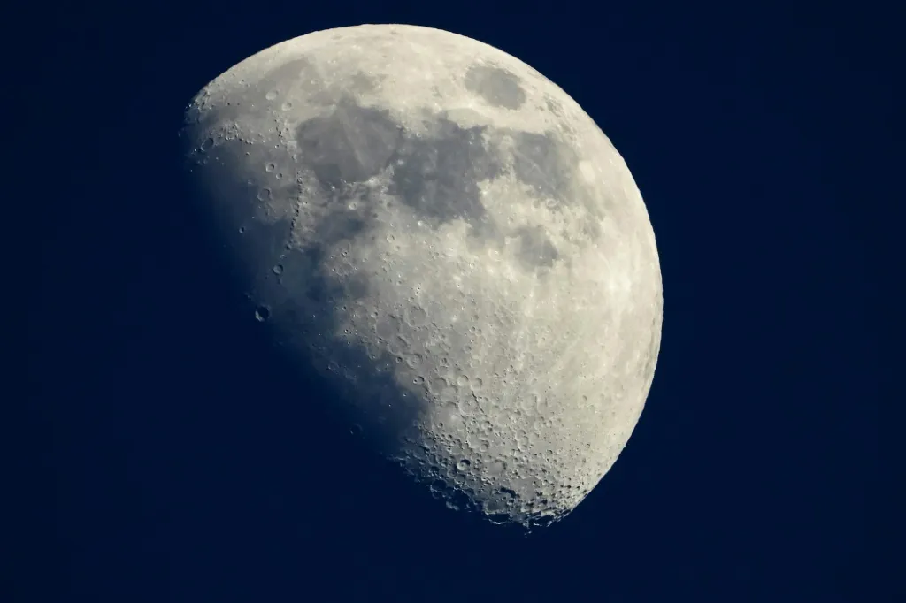 Chant at the moon day 2022: 3 places to visit - Vimarsana News