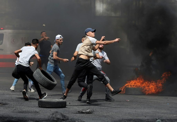 Les manifestants palestiniens