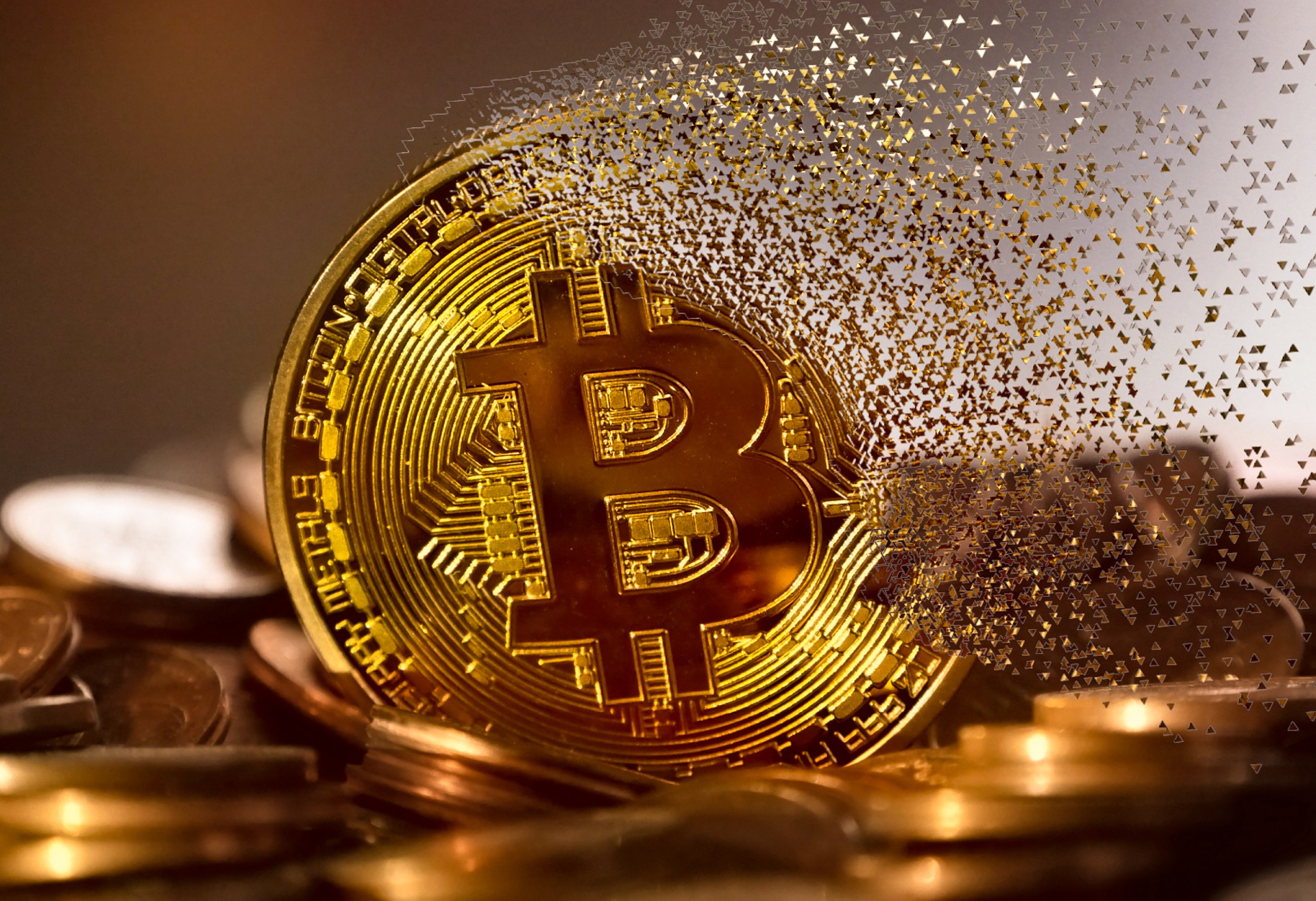 advantages of bitcoin as a currency finance