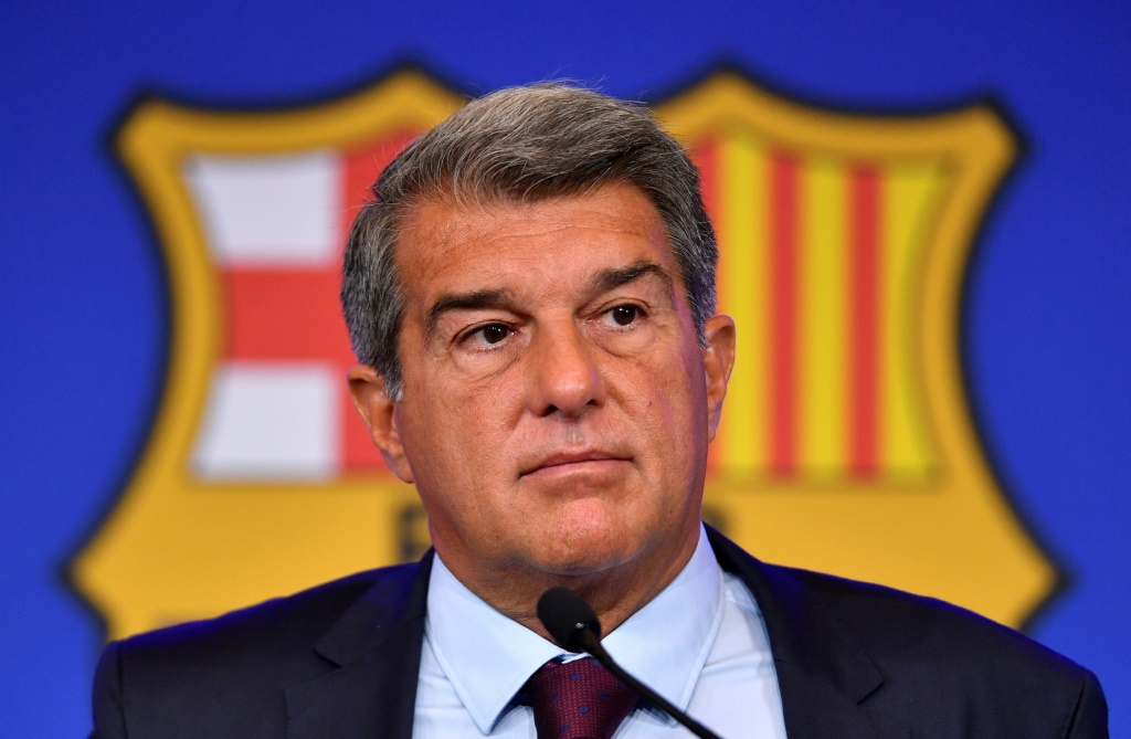 Le débat sur “l’équipe du régime” déclenche une guerre ouverte entre Barcelone et le Real Madrid