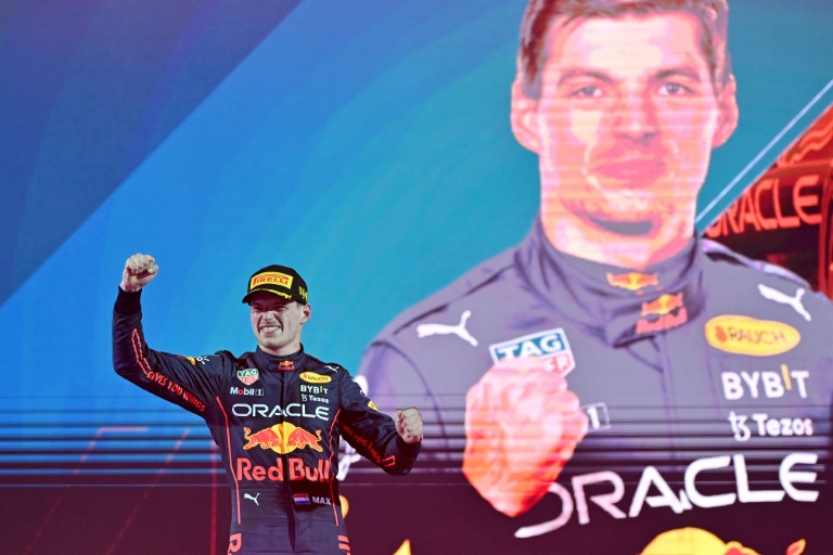 Verstappen wins Australian GP amid massive chaos in late restart