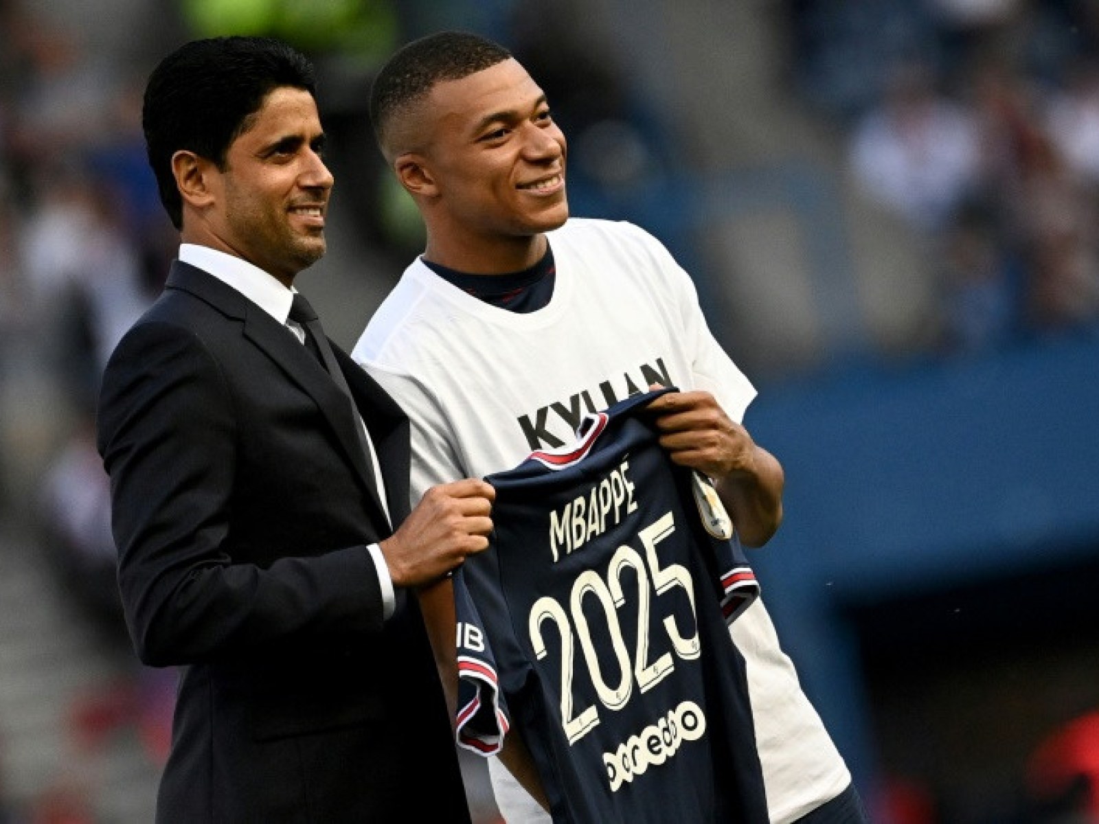 Kylian Mbappe S Contract Bombshell Psg Remain In Danger After Extension Kylian Mbappe S Contract Bombshell Psg Remain In Danger After Extension