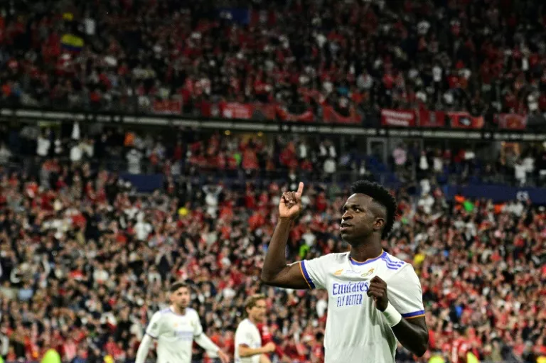 Real Madrid fans insult Mbappe during Champions League celebrations - Vimarsana News