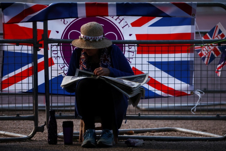 Royal fans camp near the Buckingham Palace in London