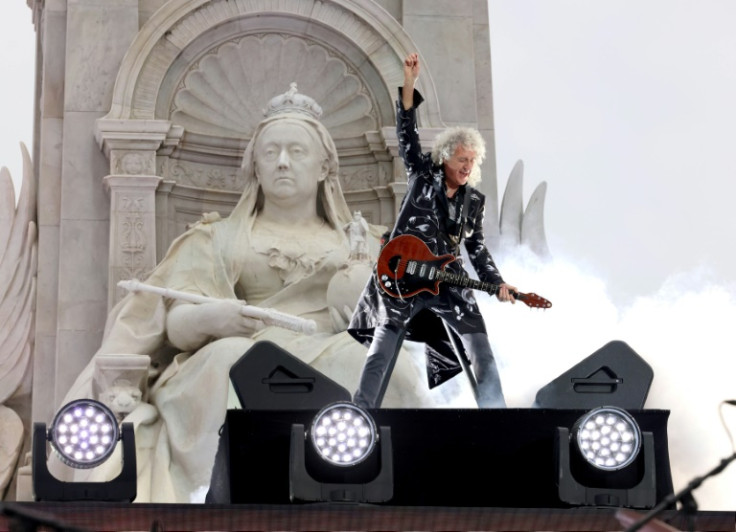 Queen guitarist Brian May lights up the Platinum Party outside Buckingham Palace