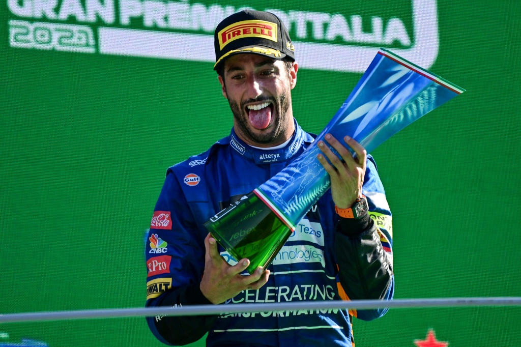 Belgian GP: Mclaren blamed for Daniel Ricciardo failure
