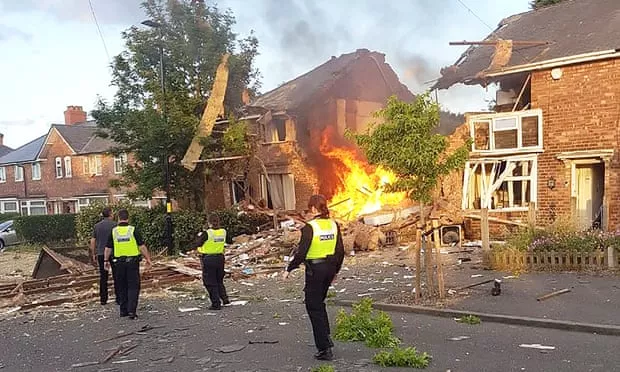 Birmingham explosion leaves man in critical condition, several houses damaged - Vimarsana News
