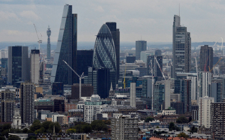 The London skyline from Canary Wharf