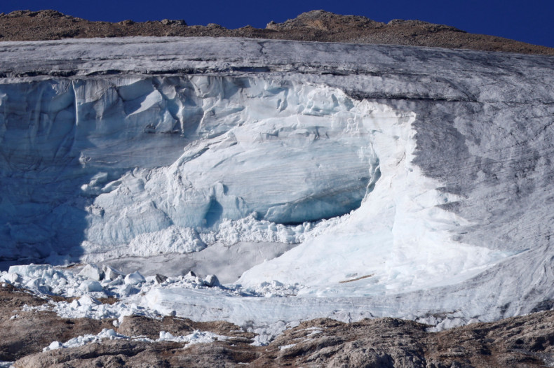 Site d'un effondrement mortel de glacier dans les Alpes italiennes