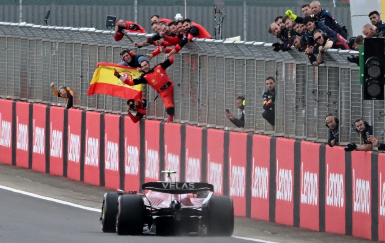 Ferrari sous pression pour 2023 après l’allégation de “bombe” du patron de l’équipe rivale