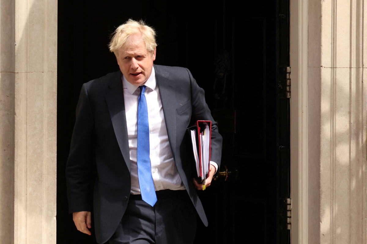 Boris Johnson to resign as Uk PM