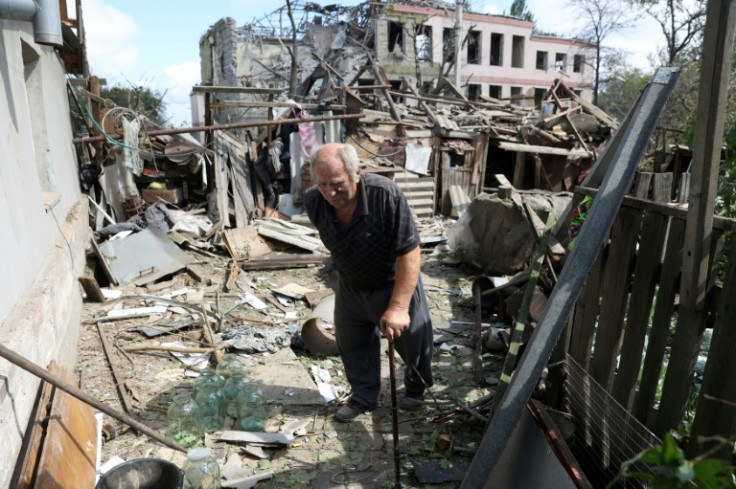 In Kramatorsk, a school that Ukrainian officials said was being used as a food aid storage point was struck