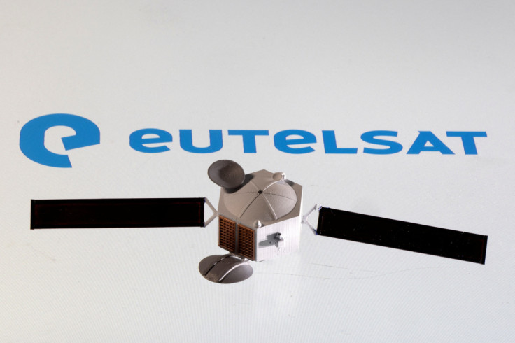 Picture illustration of Eutelsat logo and satellite model