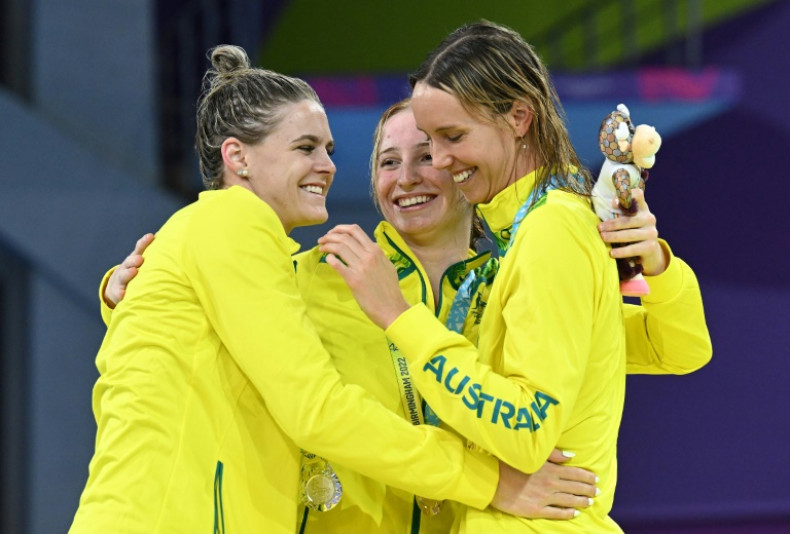 Australian swim star Emma McKeon (R) set a new overall record with her 19th Commonwealth Games medal