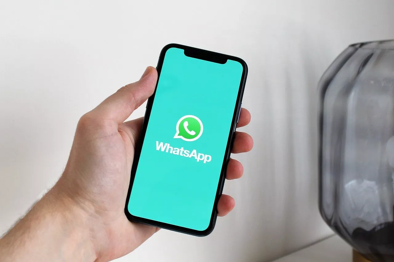 WhatsApp set to roll out new privacy features to safeguard users' accounts - Vimarsana News
