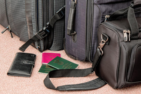 Apple AirTag helps find stolen luggage