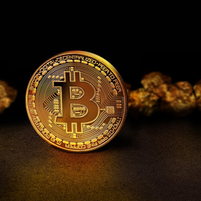 How Do People Use Bitcoin to Make 