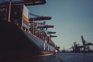 UK cut tariff on imports