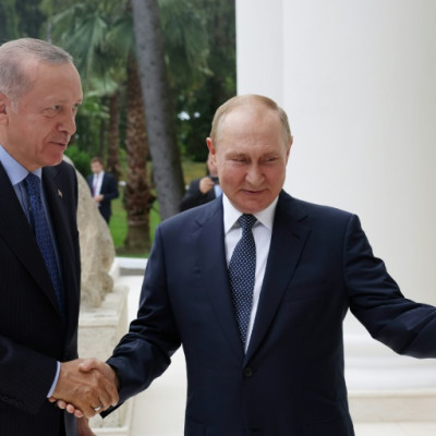 Turkish President Recep Tayyip Erdogan and Russian counterpart Vladimir Putin have agreed to expand economic cooperation