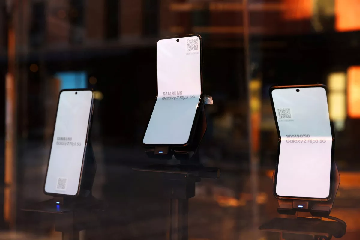 One UI 4.1.1, One UI Watch 4.5 update: Samsung rolls out latest features to older devices - Vimarsana News