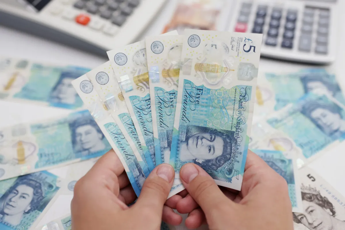Britain's struggling currency will not regain its losses against the U.S. - Vimarsana News
